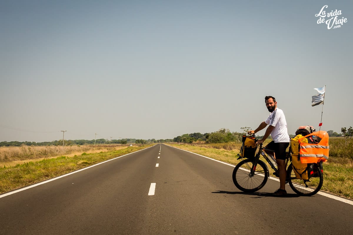 La Vida de Viaje - Viajeros en bicicleta