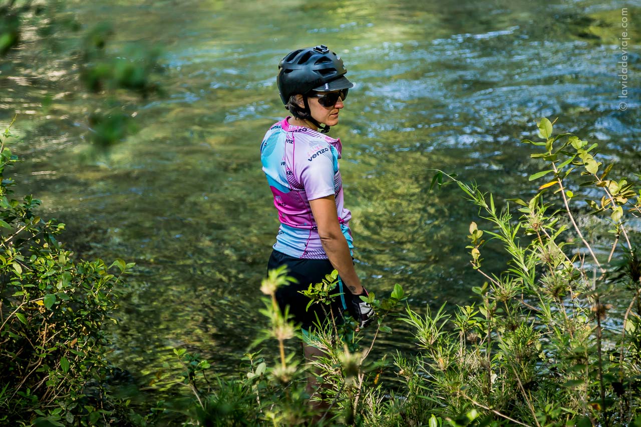 PN LANIN EN BICICLETA
